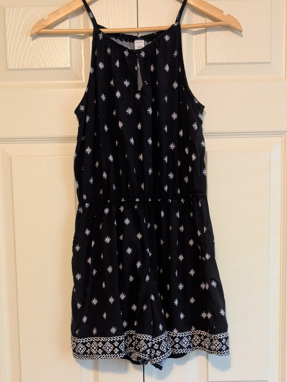 Old Navy Boho  Black Halter-Style Printed Romper